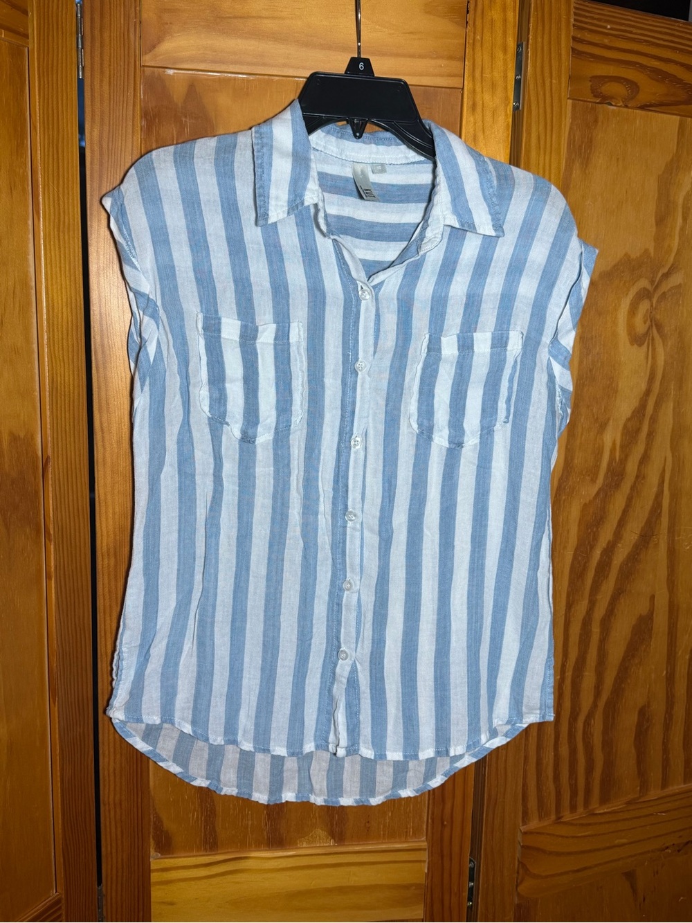 Kut from the Kloth Blue & White Striped Button Front Top|SzXS